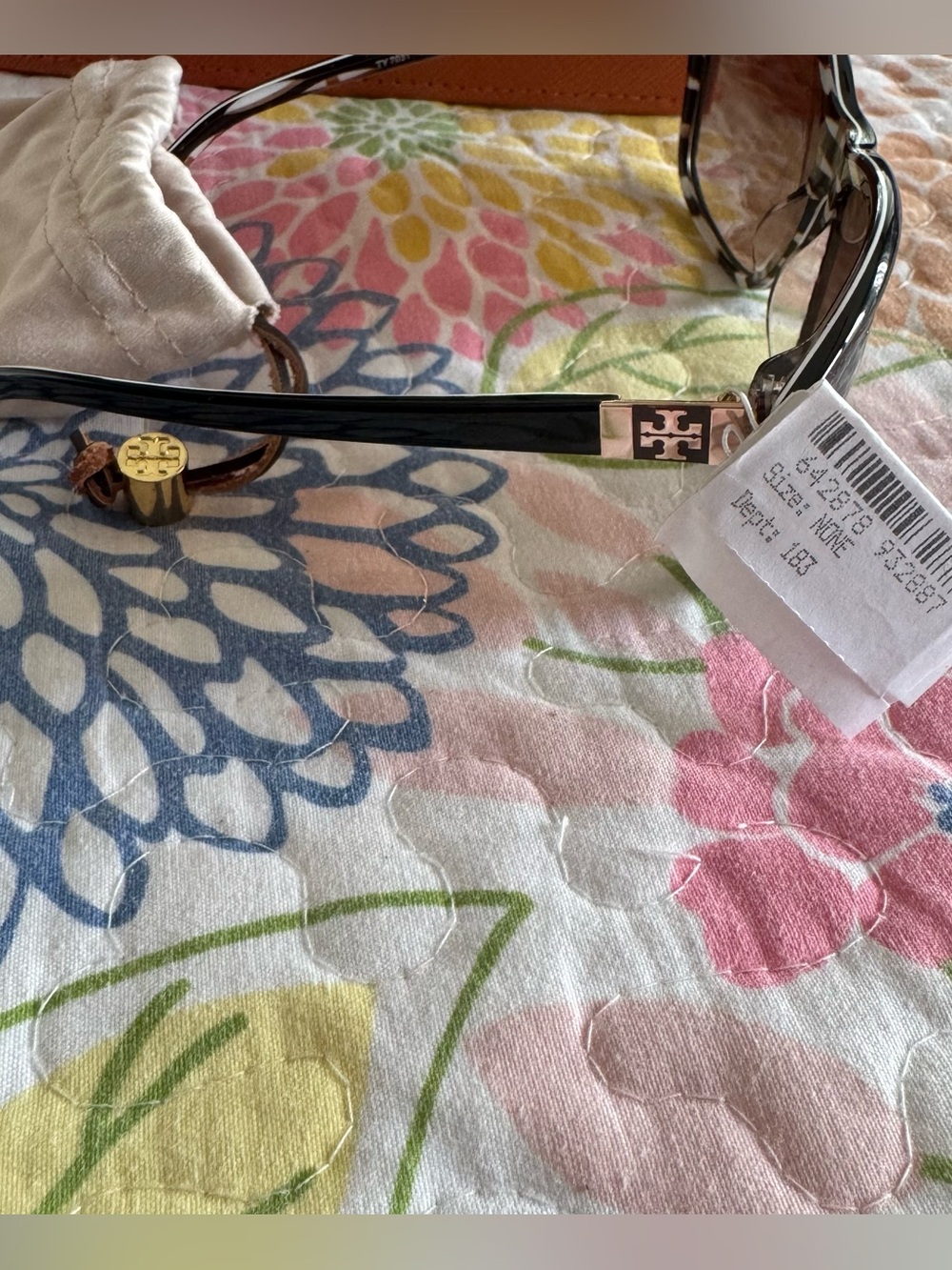 NWT WOMENS Tory Burch sunglasses with case - Picture 2 of 4